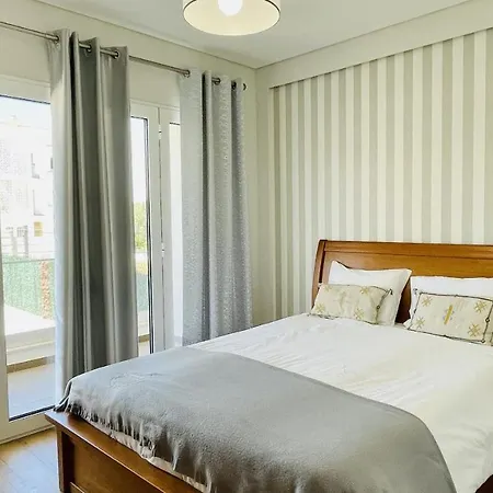 度假居 Alice By Check-in Portugal *