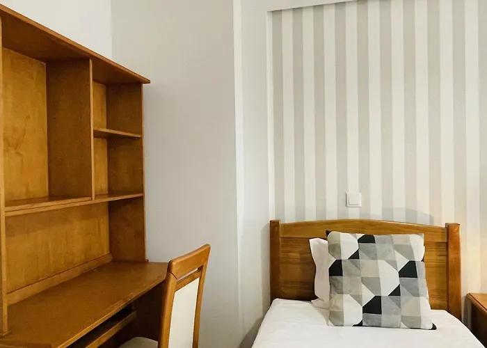 Alice By Check-in Portugal 度假居 *