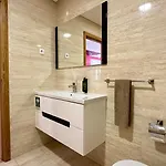 Alice - Private Pool - 10 Guests - Holiday home *